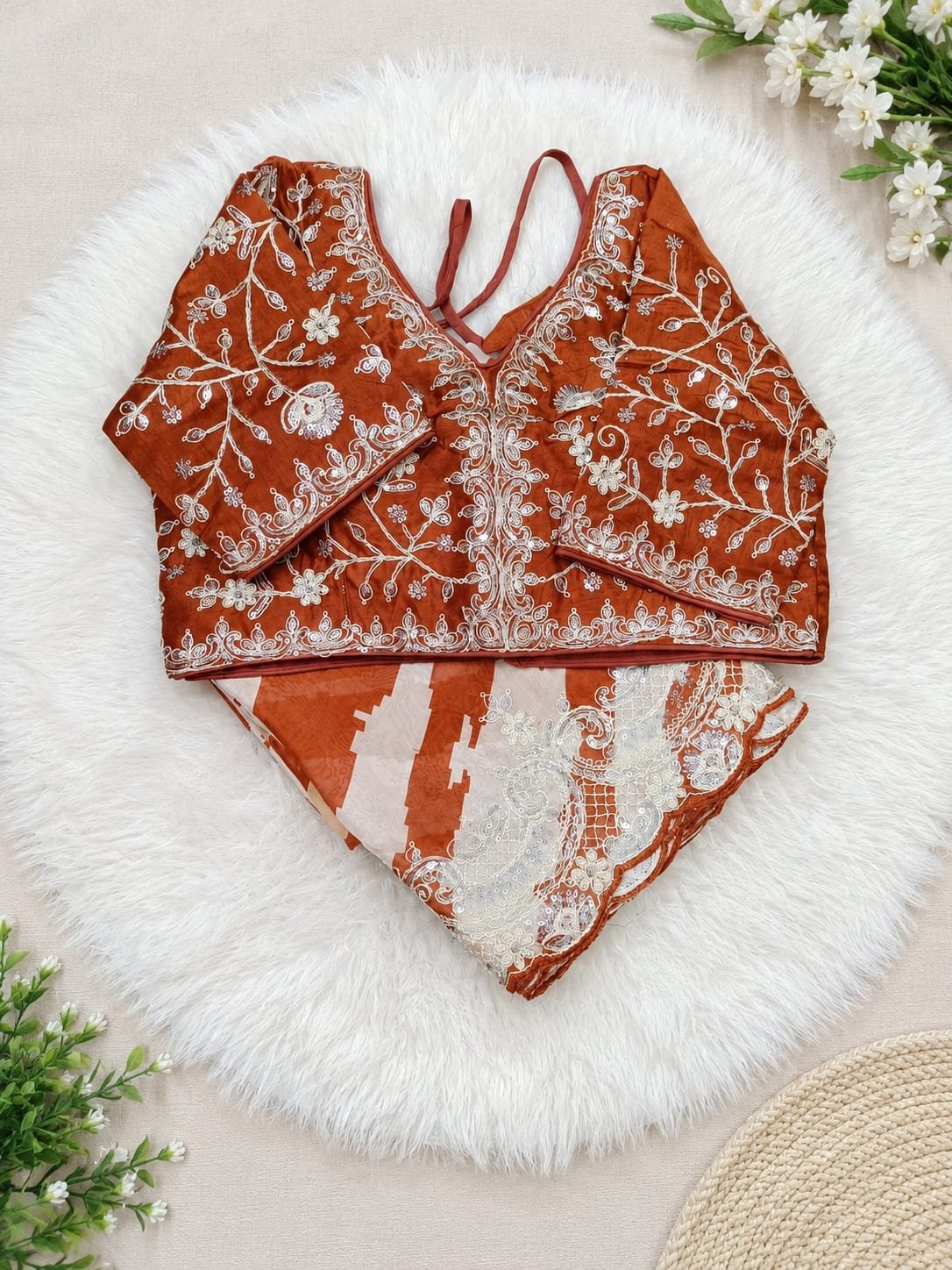 Brown Rangoli Silk Saree with Designer Embroidered Border and Stitched Blouse Piece - Image 2
